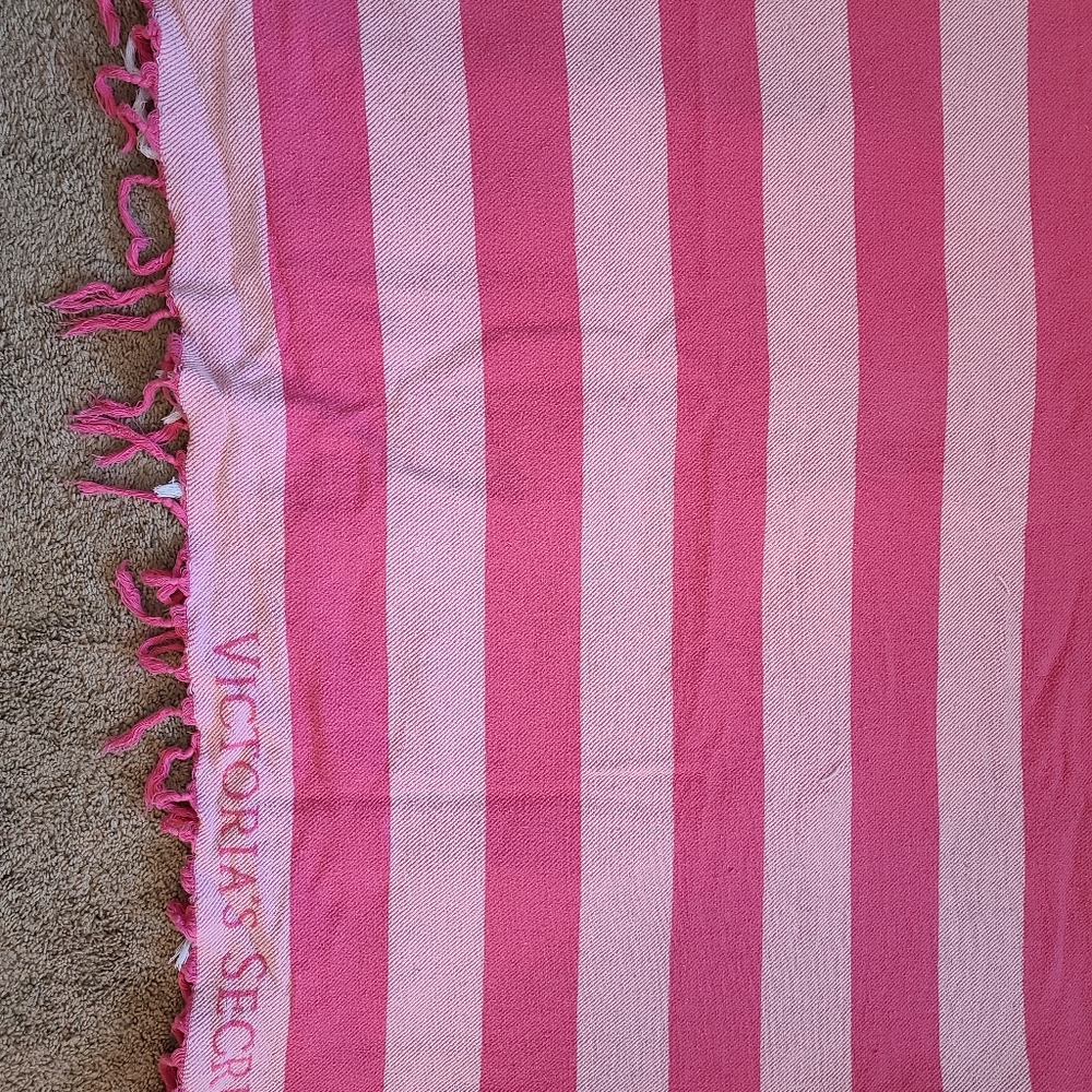 PINK blanket